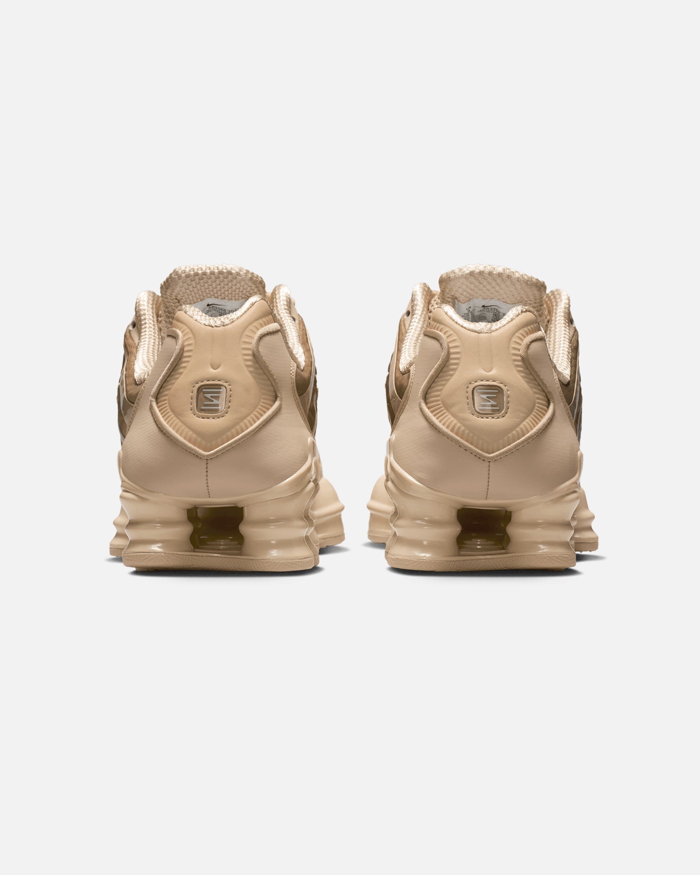 Women's Athletic Shoes with Mechanical Cushioning - Linen