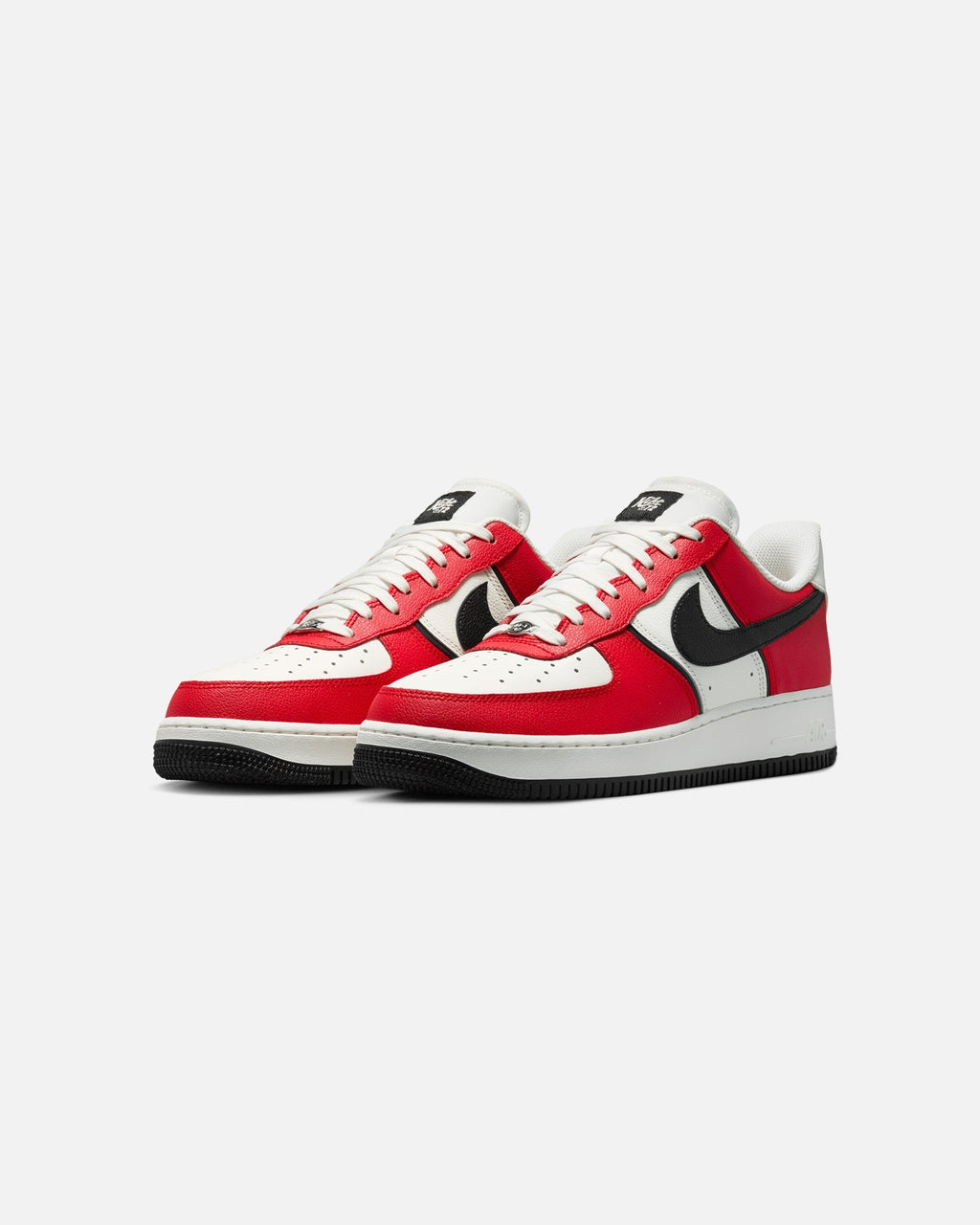 Classic Low-Top Lifestyle Shoes - University Red