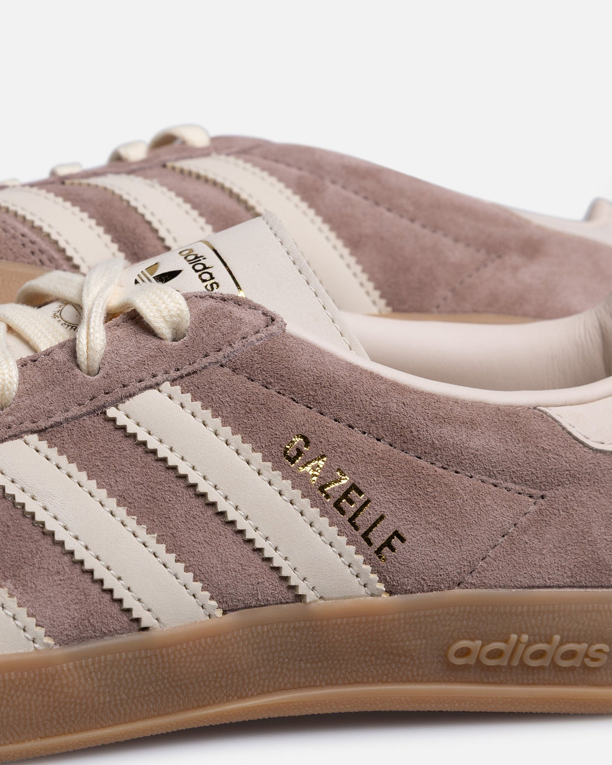 Low-Cut Suede Casual Sneakers - Light Brown