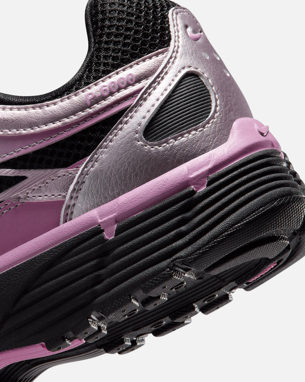 Women's Retro Style Athletic Shoes - Black