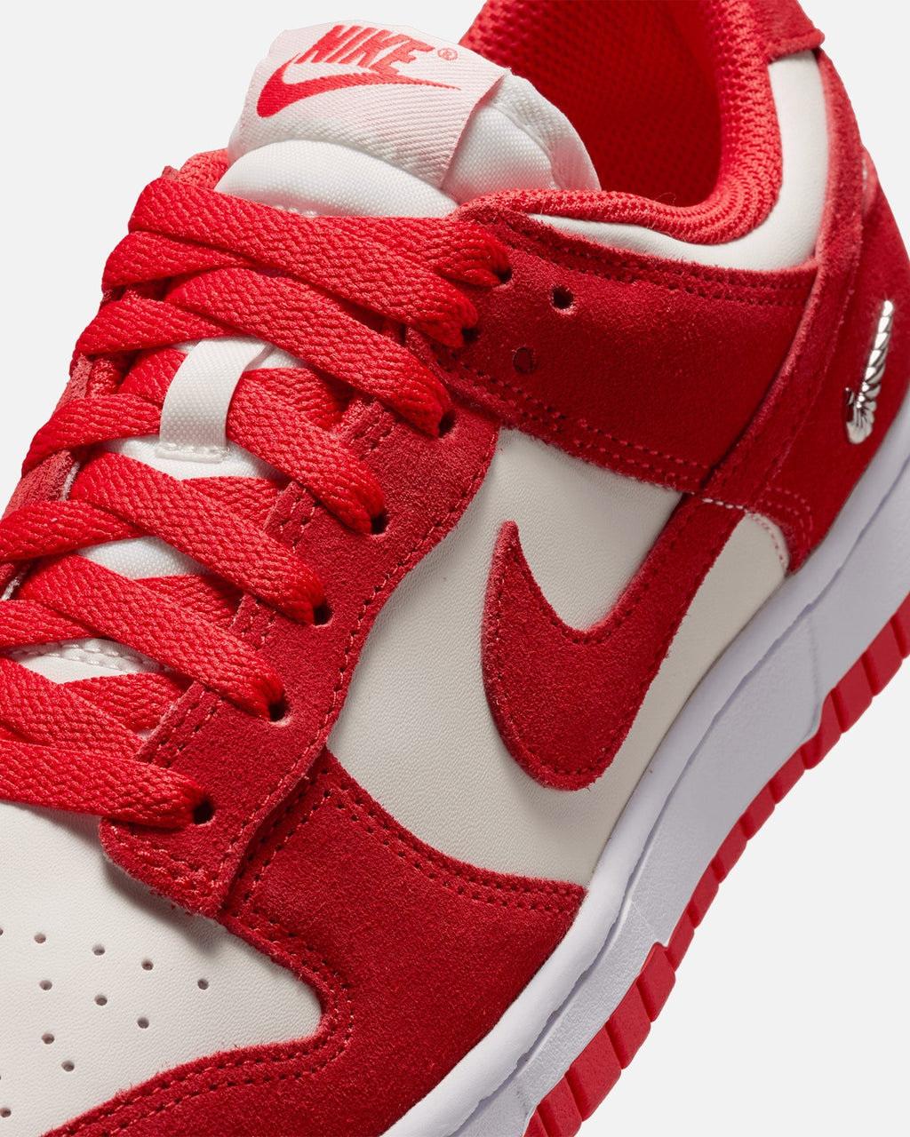 Women's Suede Low-Cut Casual Shoes - Sail/Crimson/White
