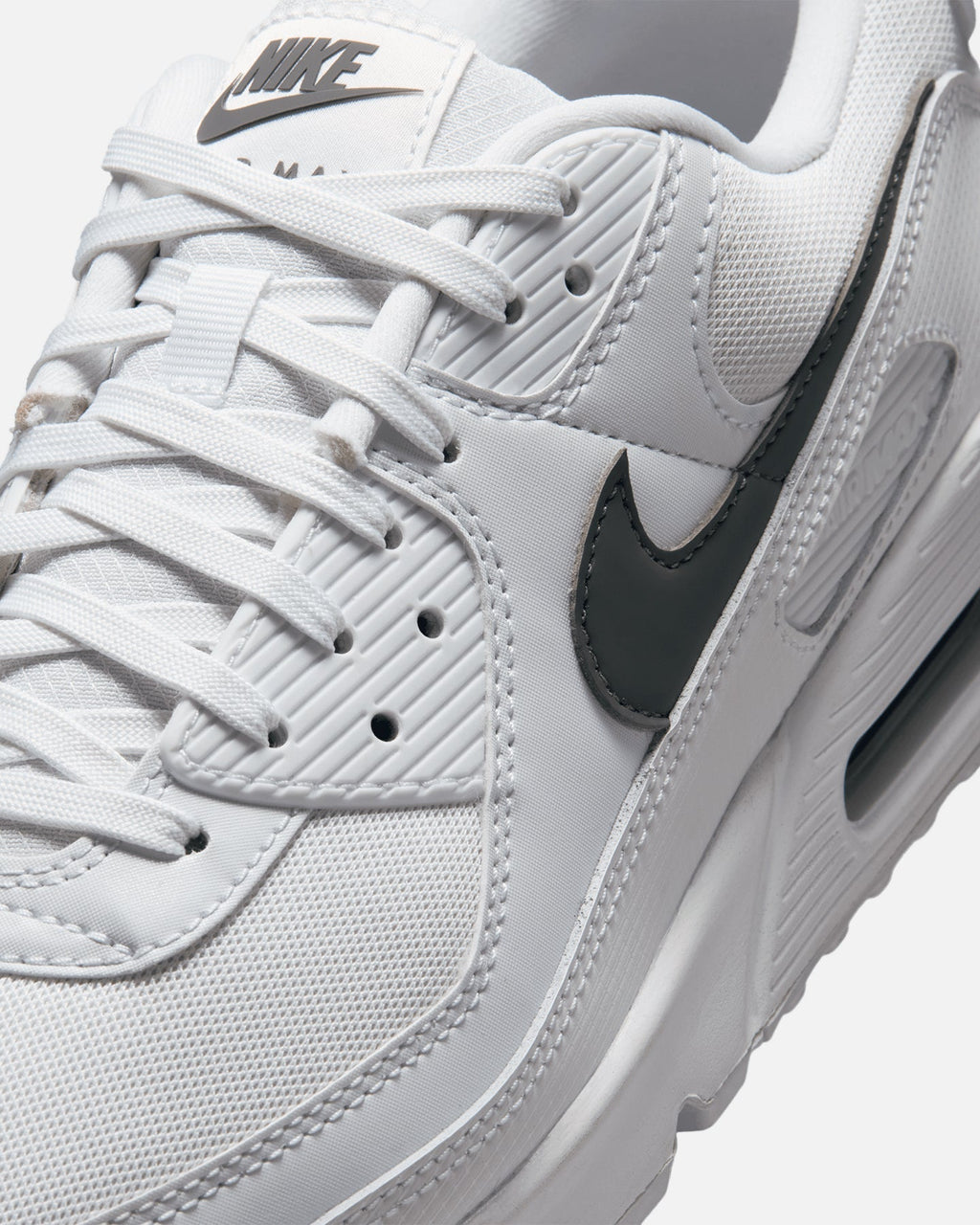 White & Grey Low-Cut Casual Athletic Footwear