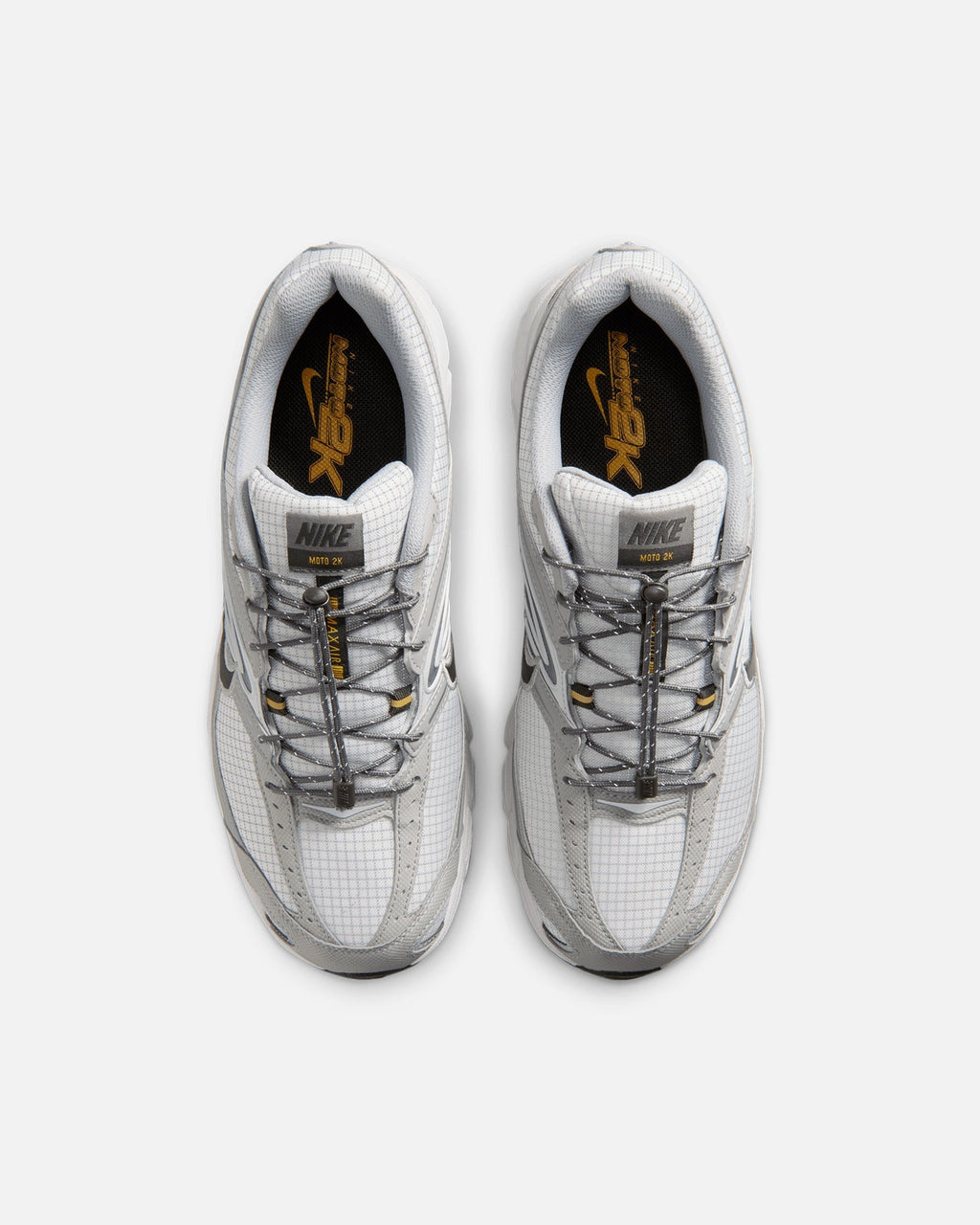 Men's Low-Cut Athletic Shoes with Visible Air Cushioning