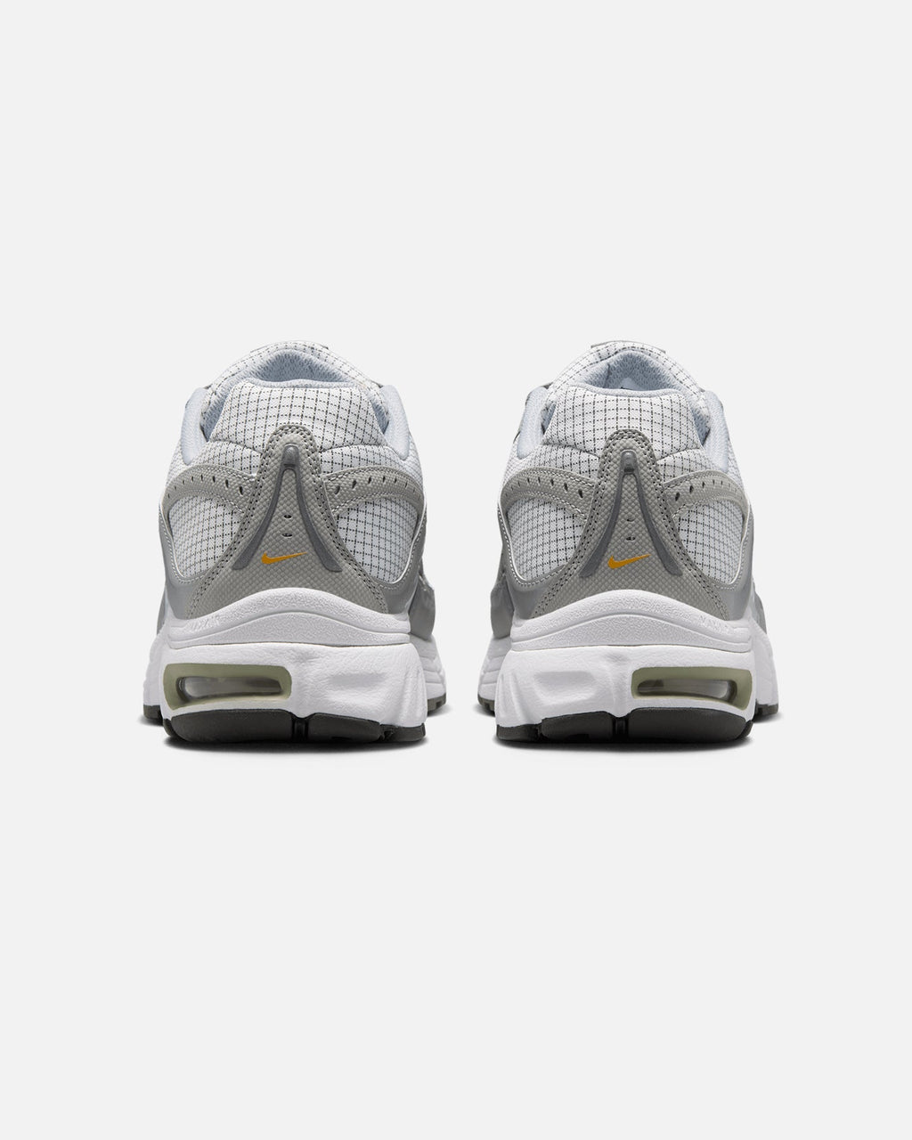 Men's Low-Cut Athletic Shoes with Visible Air Cushioning