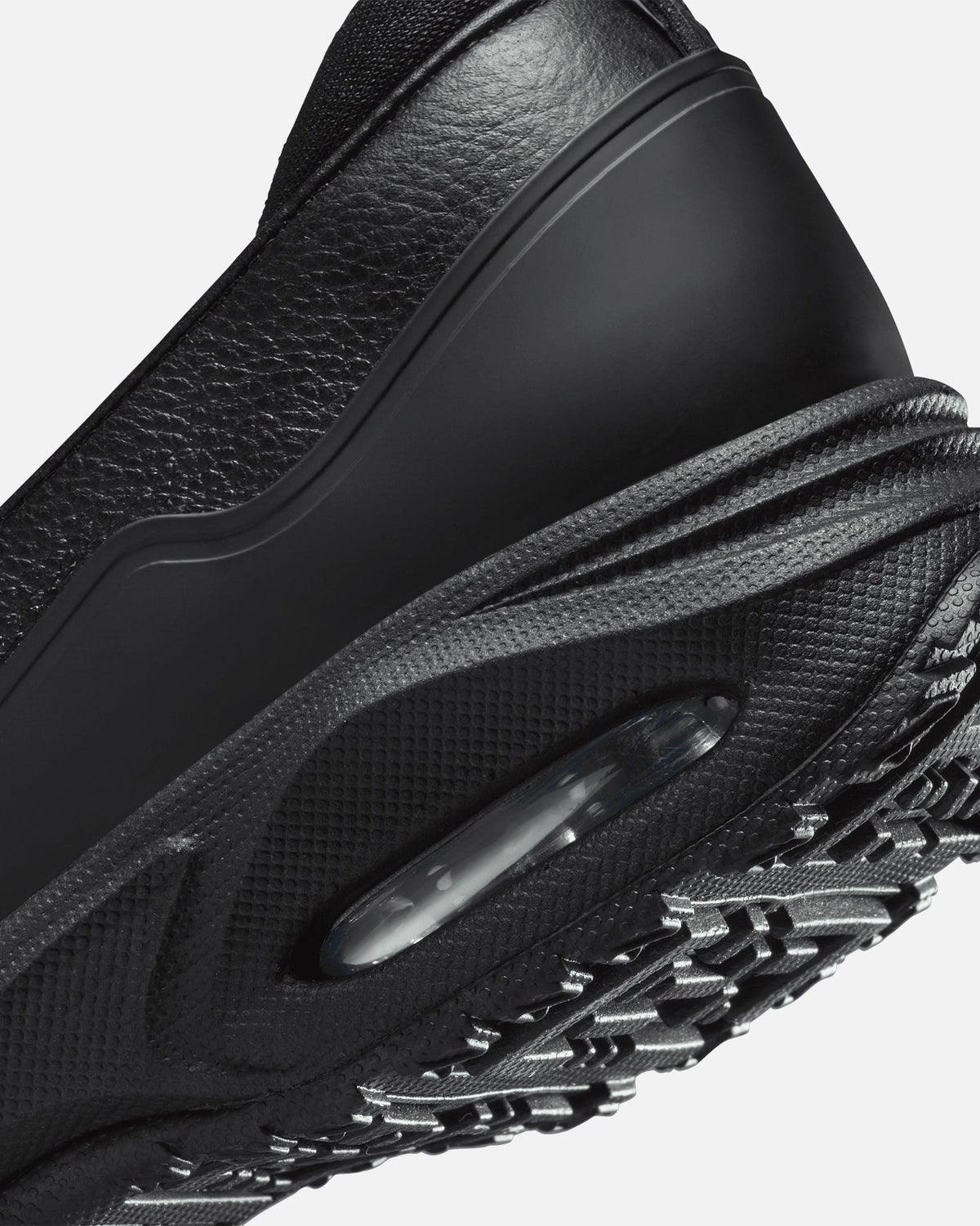 Women's Cushioned Slip-On Shoe - Black/Metallic
