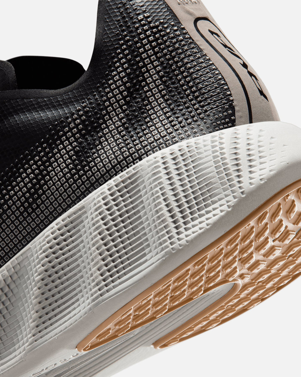 Men's Lightweight Low-Cut Sneakers - Black/White