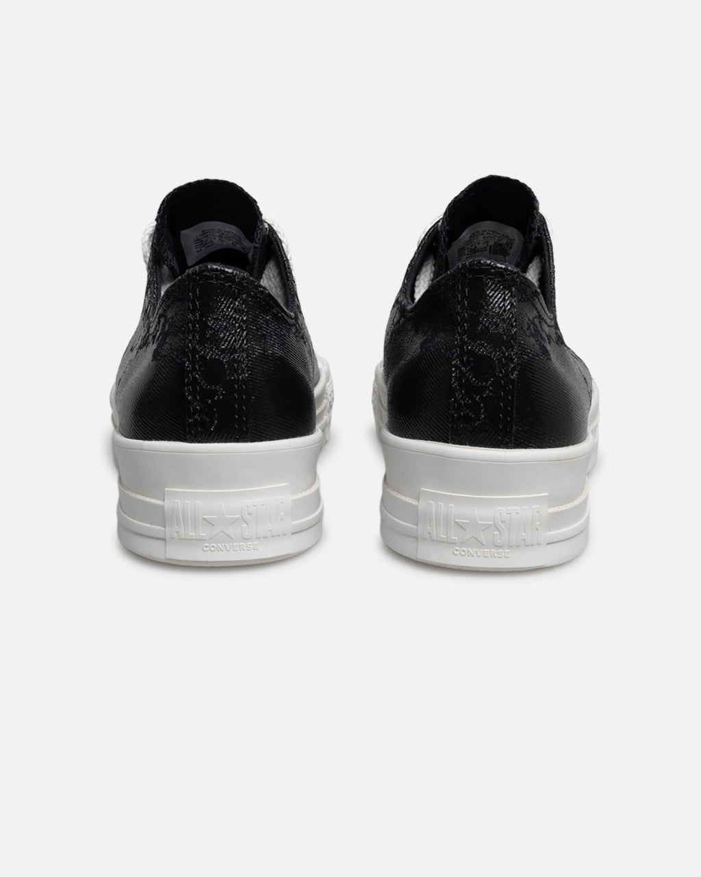 Low-Cut Canvas Lifestyle Shoes - Black/Vintage White