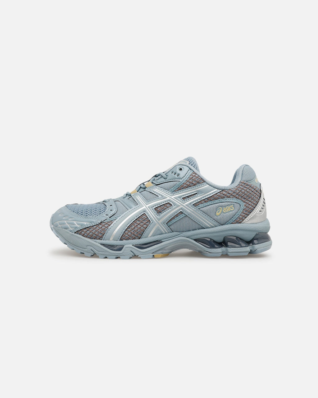 Men's Cushioned Low-Cut Athletic Sneaker