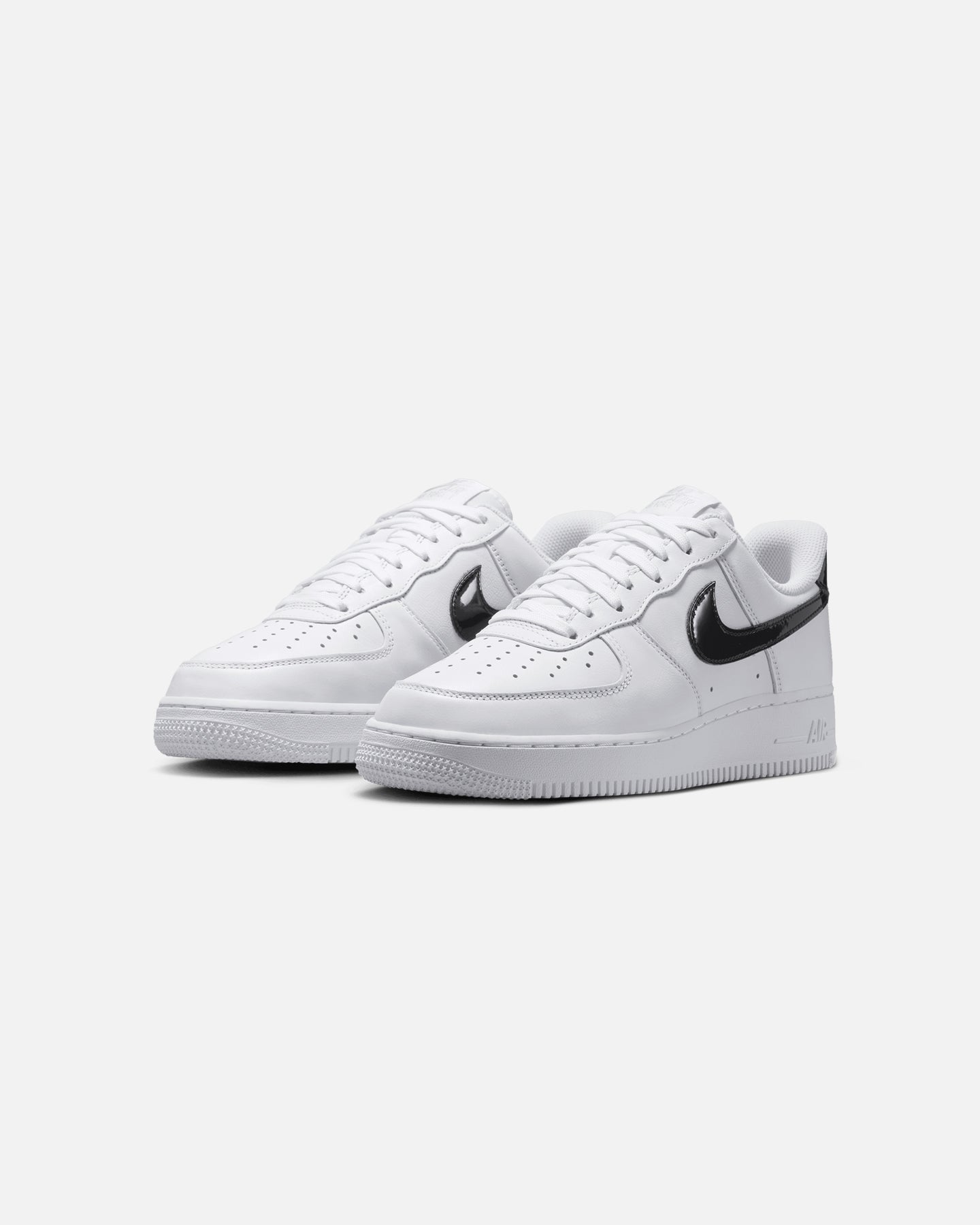 Women's Low-Cut Casual Shoes - White/Black