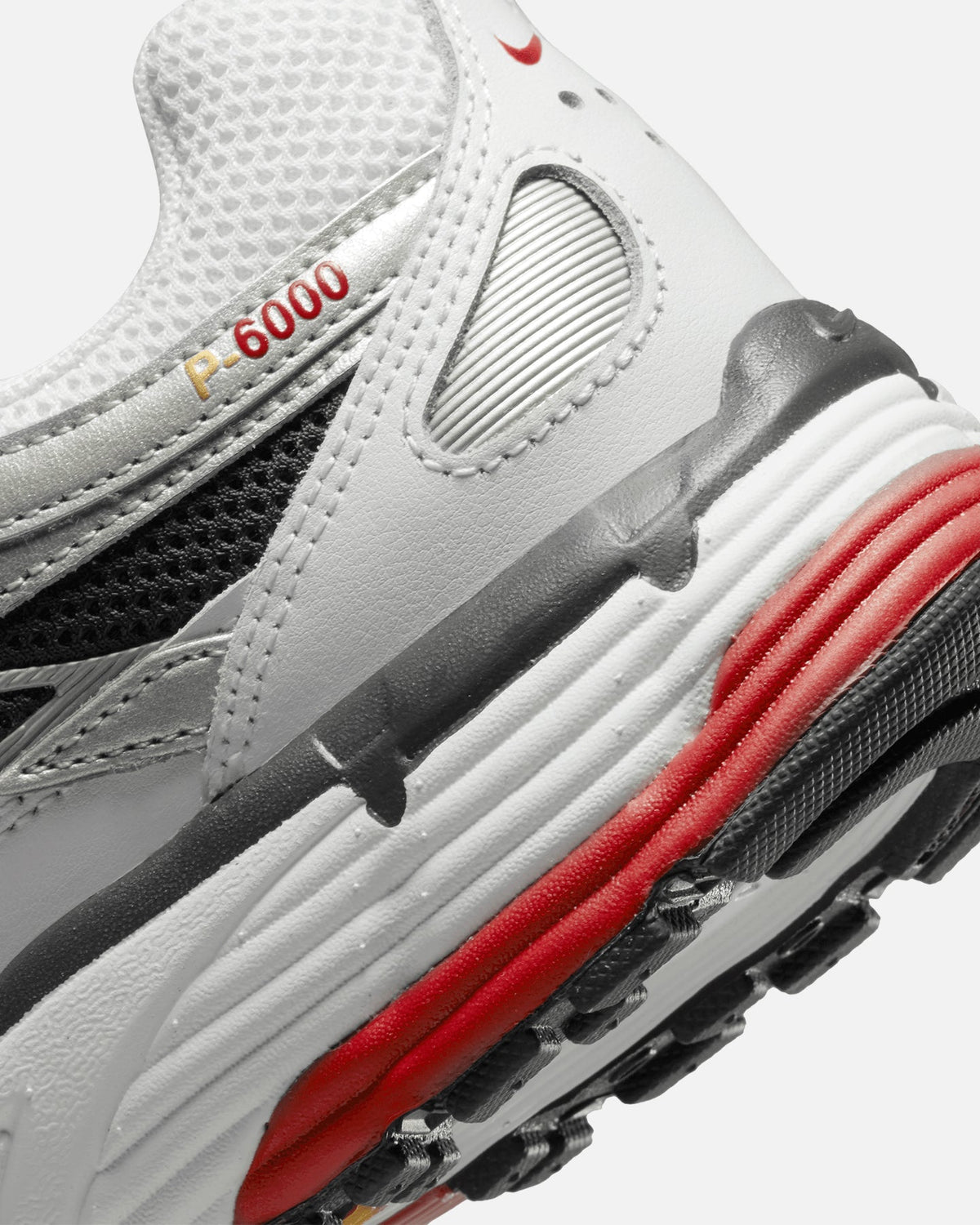 Women's Retro Running Style Trainers - White/Red