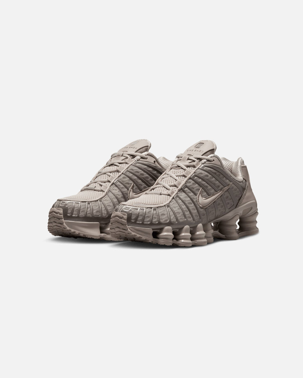 Women's Cream Athletic Footwear with Responsive Cushioning