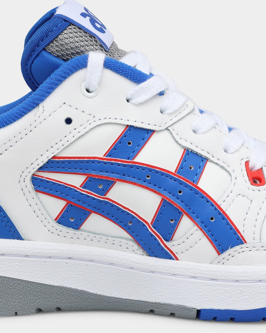 Women's Sport-Inspired Sneakers - White/Blue