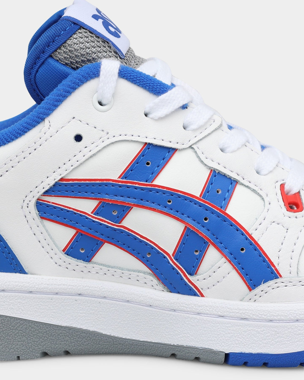 Women's Sport-Inspired Sneakers - White/Blue
