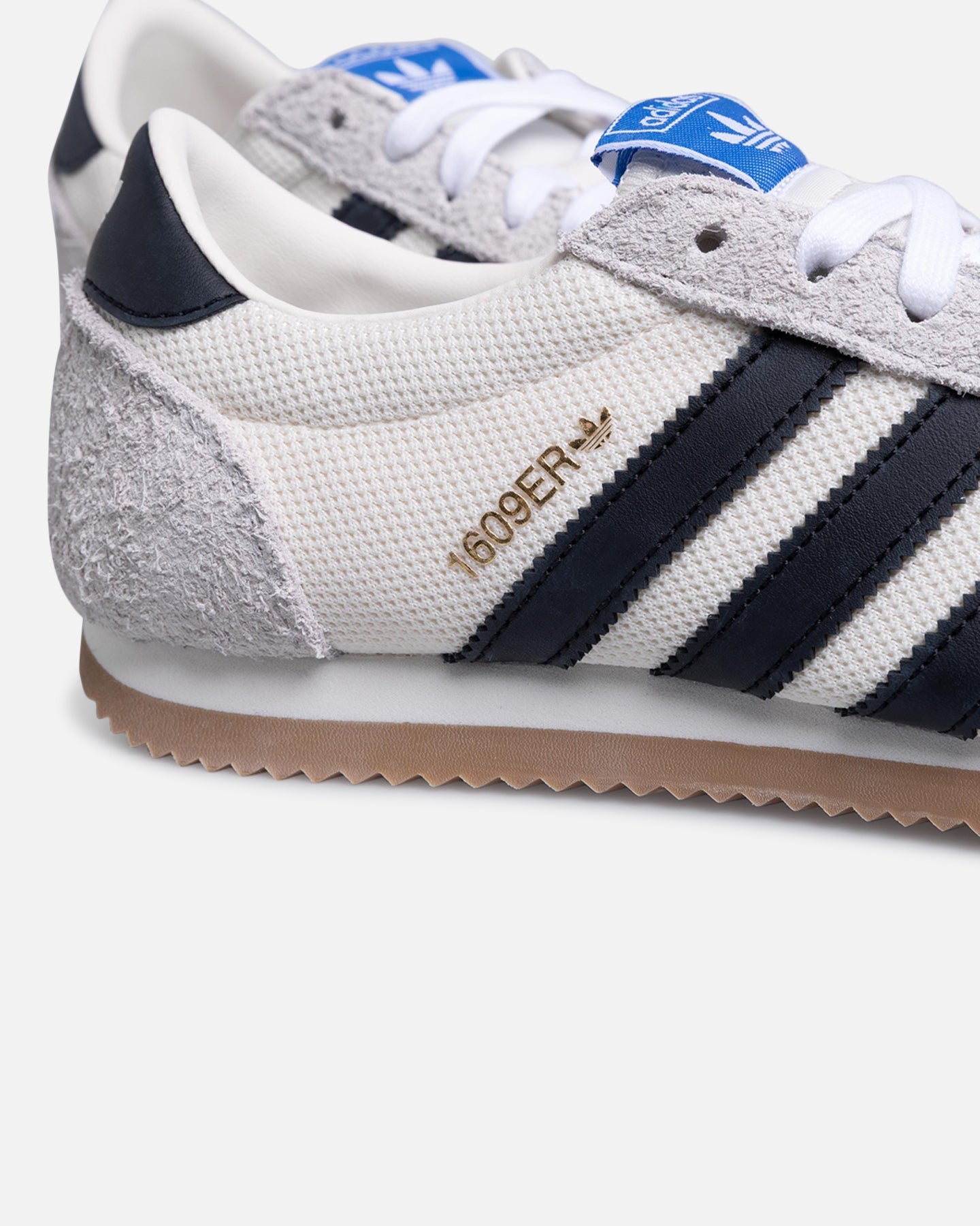 White Running-Inspired Casual Trainers