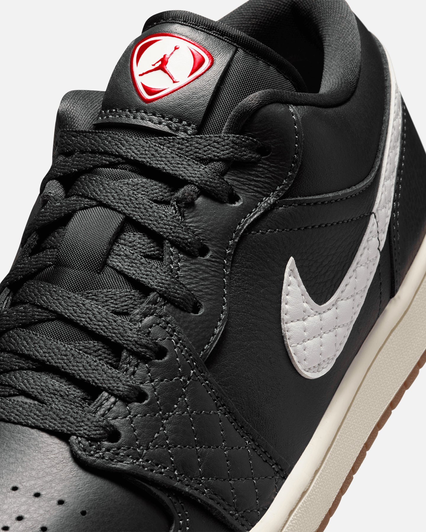 Low-Cut Casual Leather Sneakers - Off Noir
