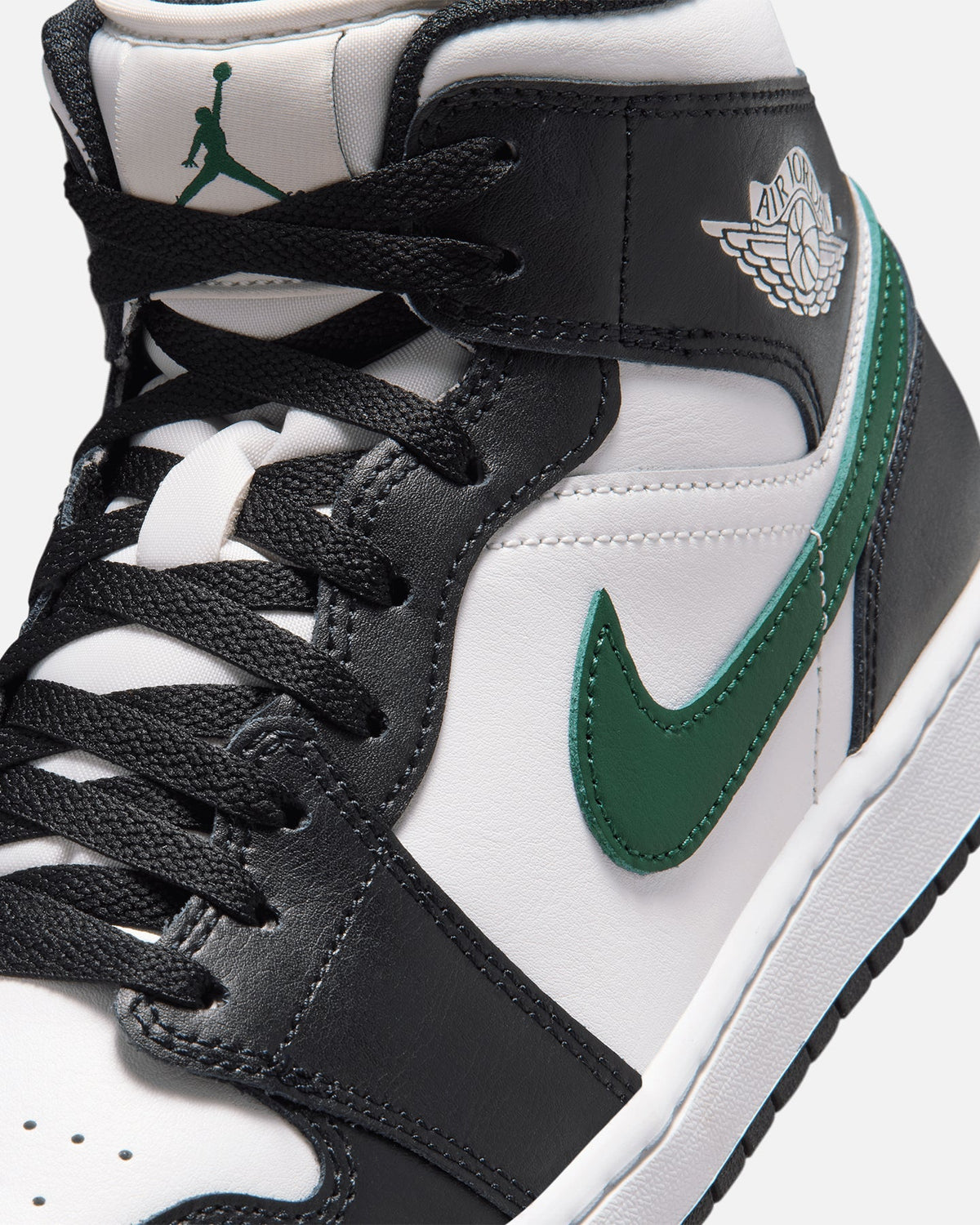 Mid-Top Lifestyle Shoes - Black & White