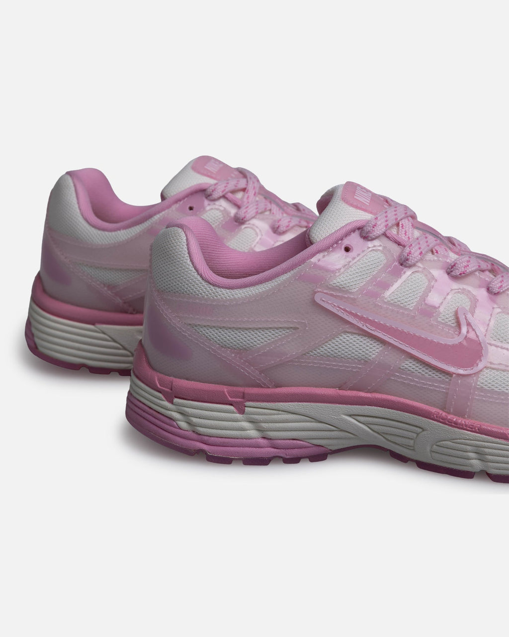 Women's Retro-Inspired Trainers - Sail