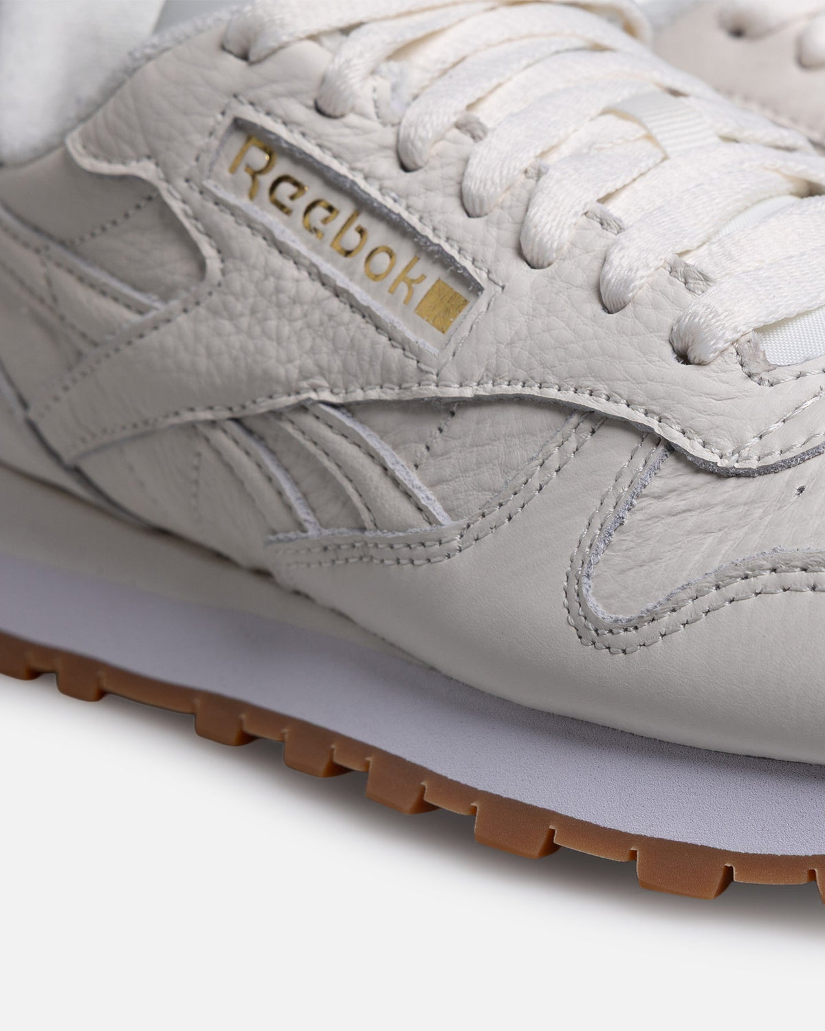 Chalk Low-Cut Leather & Nubuck Casual Shoes
