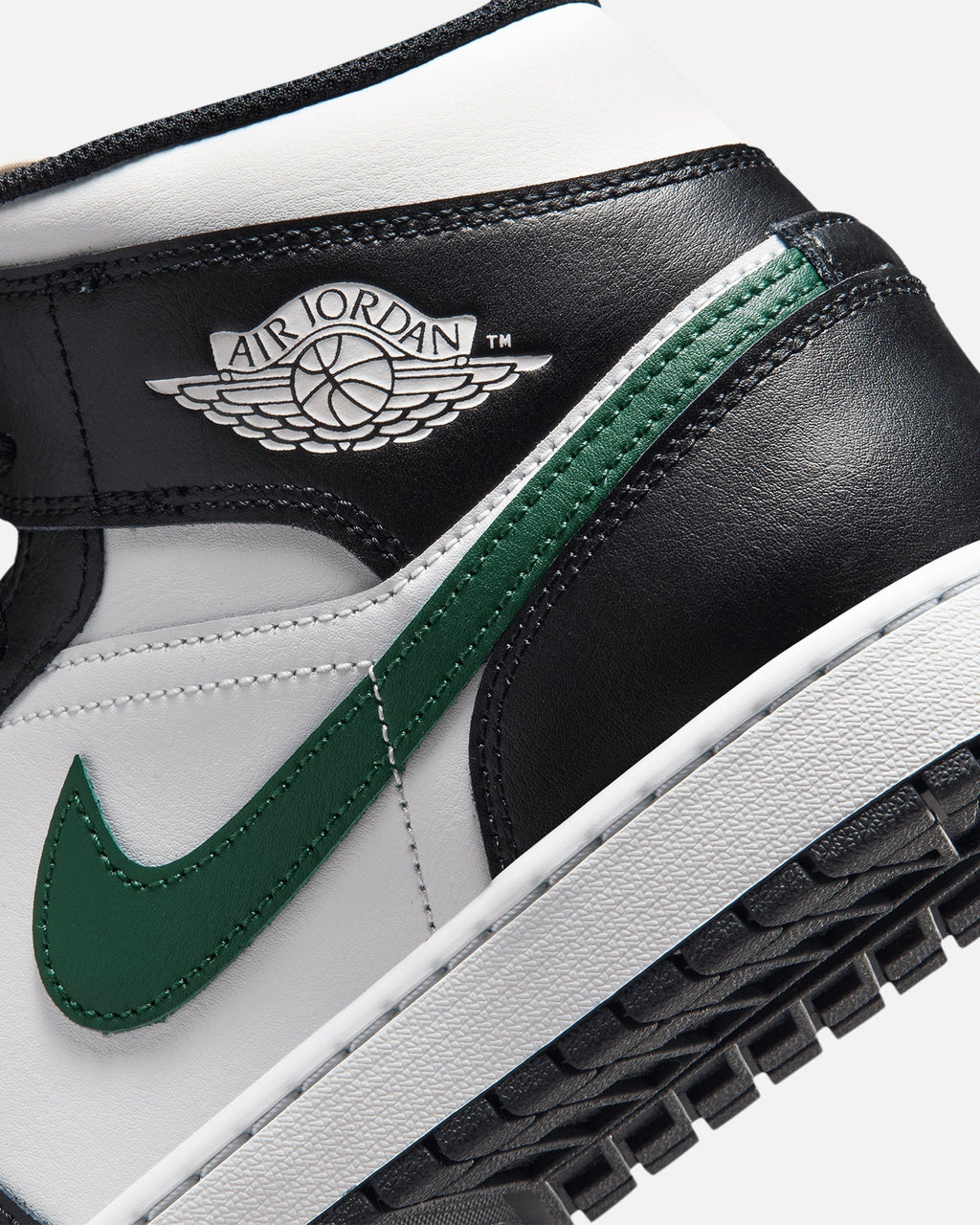 Mid-Top Lifestyle Shoes - Black & White