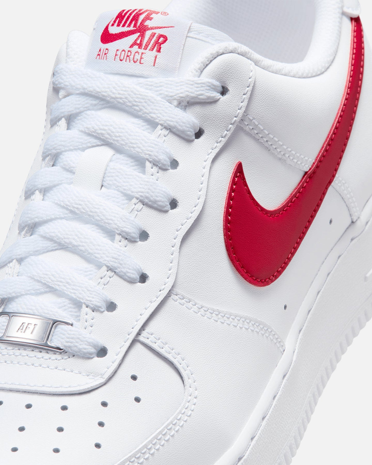 Classic Low-Cut Casual Shoe - White & Red