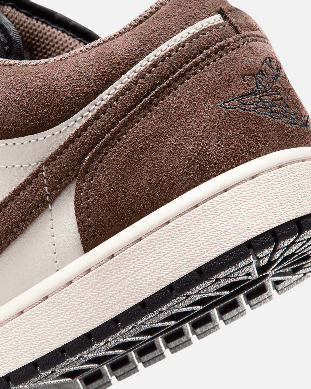 Casual Leather Low-Cut Sneakers - Palomino/Sail