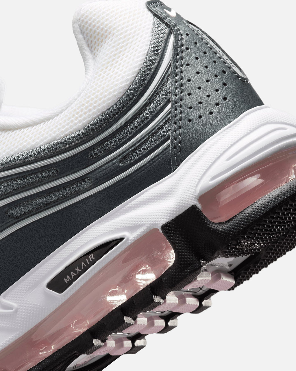White & Black Low-Cut Cushioned Sport Shoes