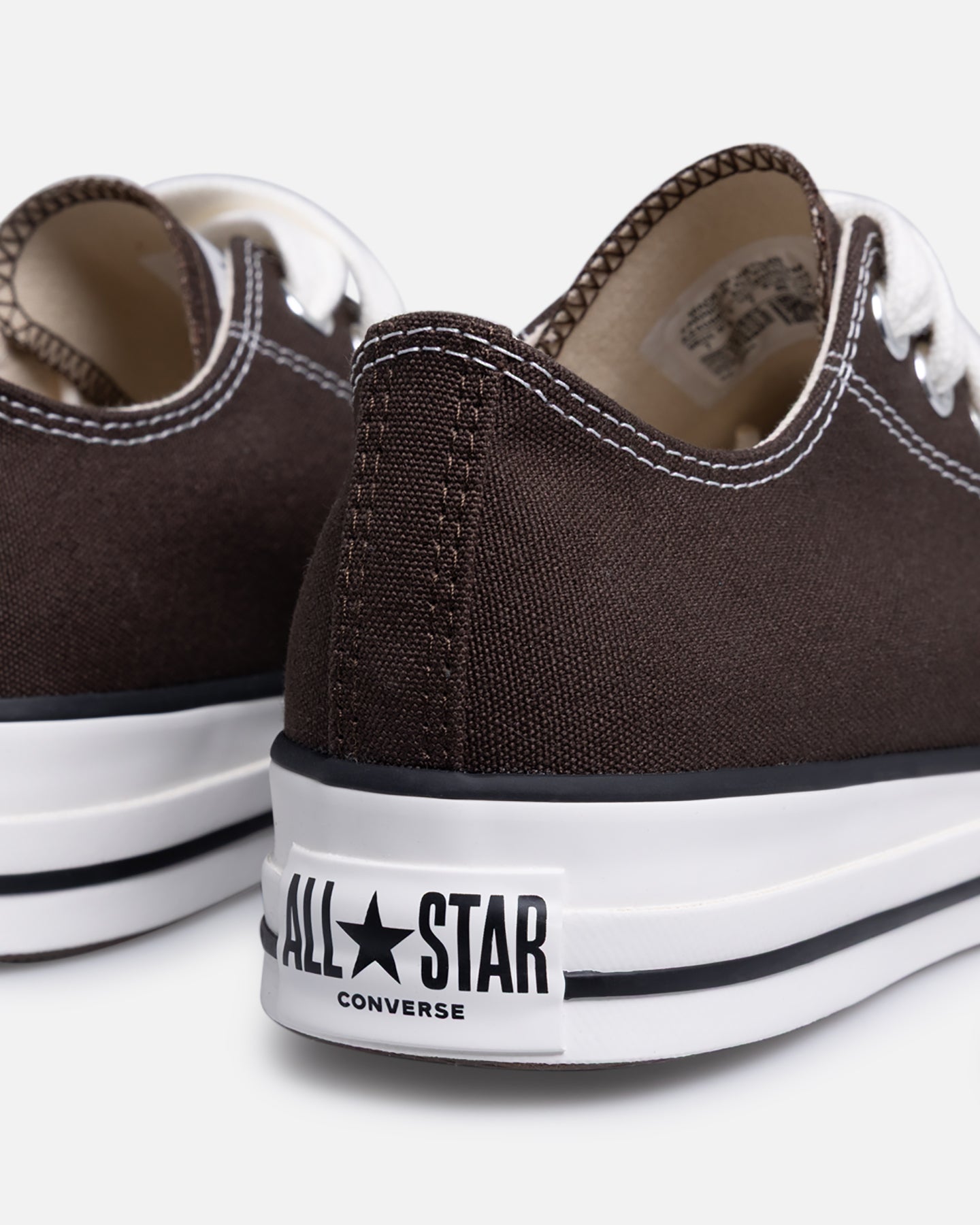 Retro Style Low-Cut Canvas Trainers - Brown