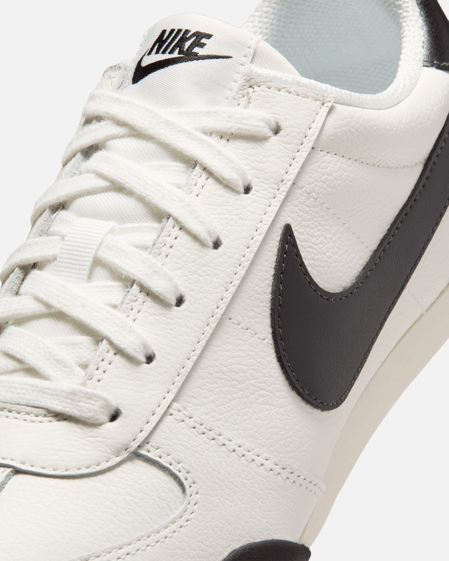 Women's Low-Cut Casual Shoes - Sail/Black