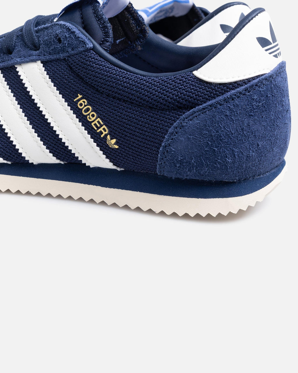 Retro-Inspired Low-Cut Sneakers - Indigo & White