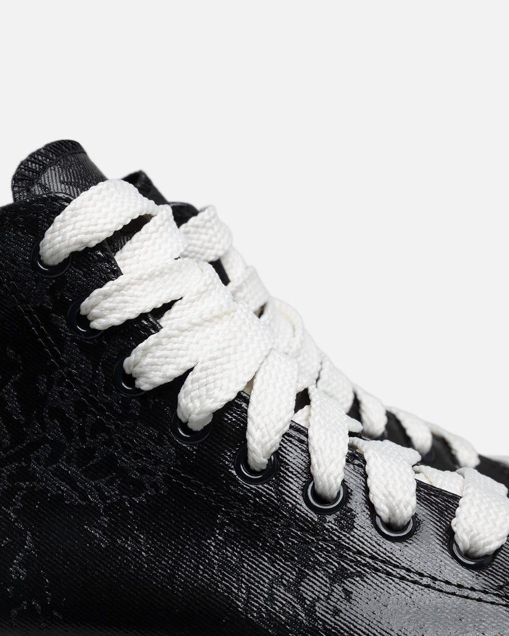 Retro High-Top Denim Sneakers - Black/Vintage White
