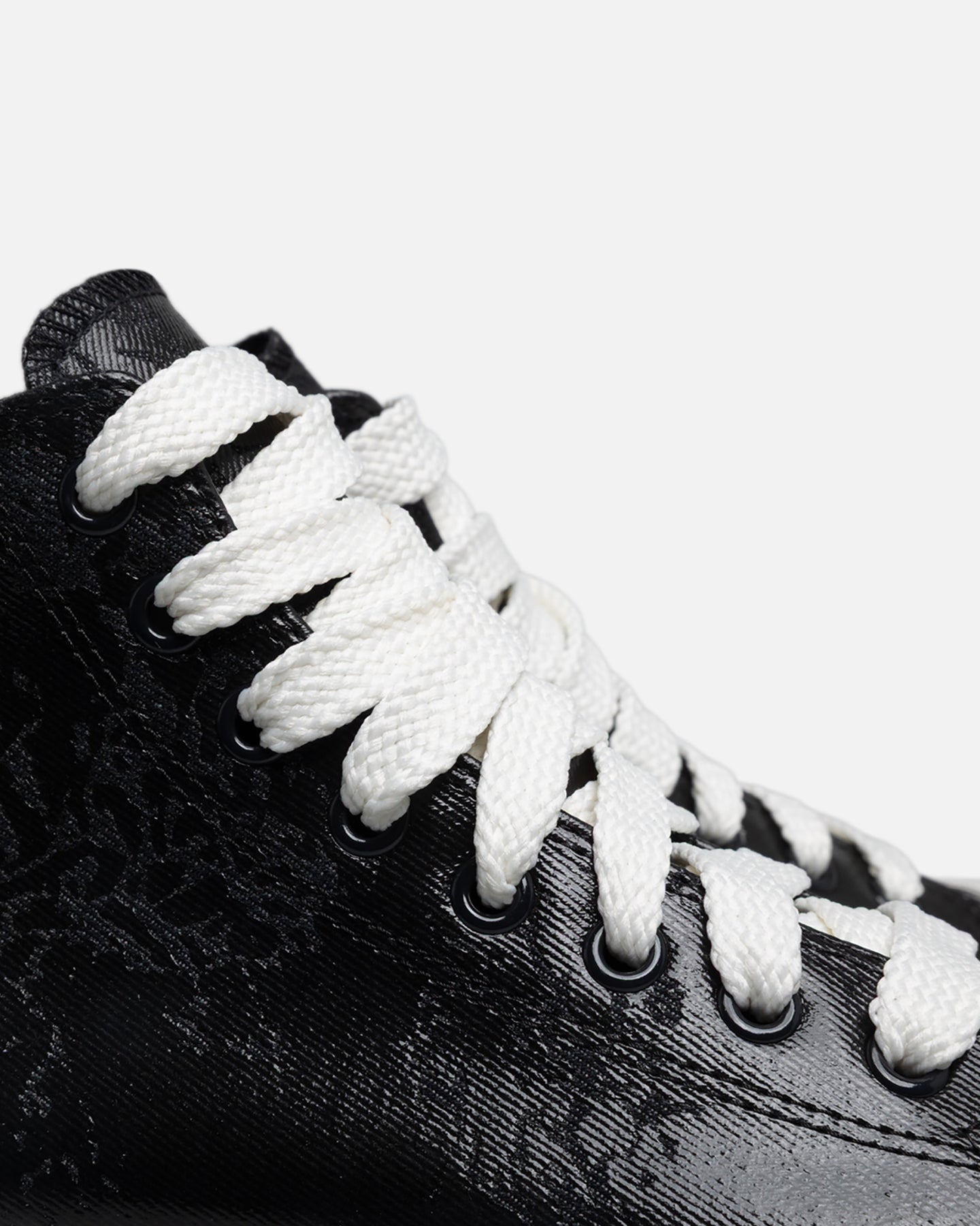 Retro High-Top Denim Sneakers - Black/Vintage White