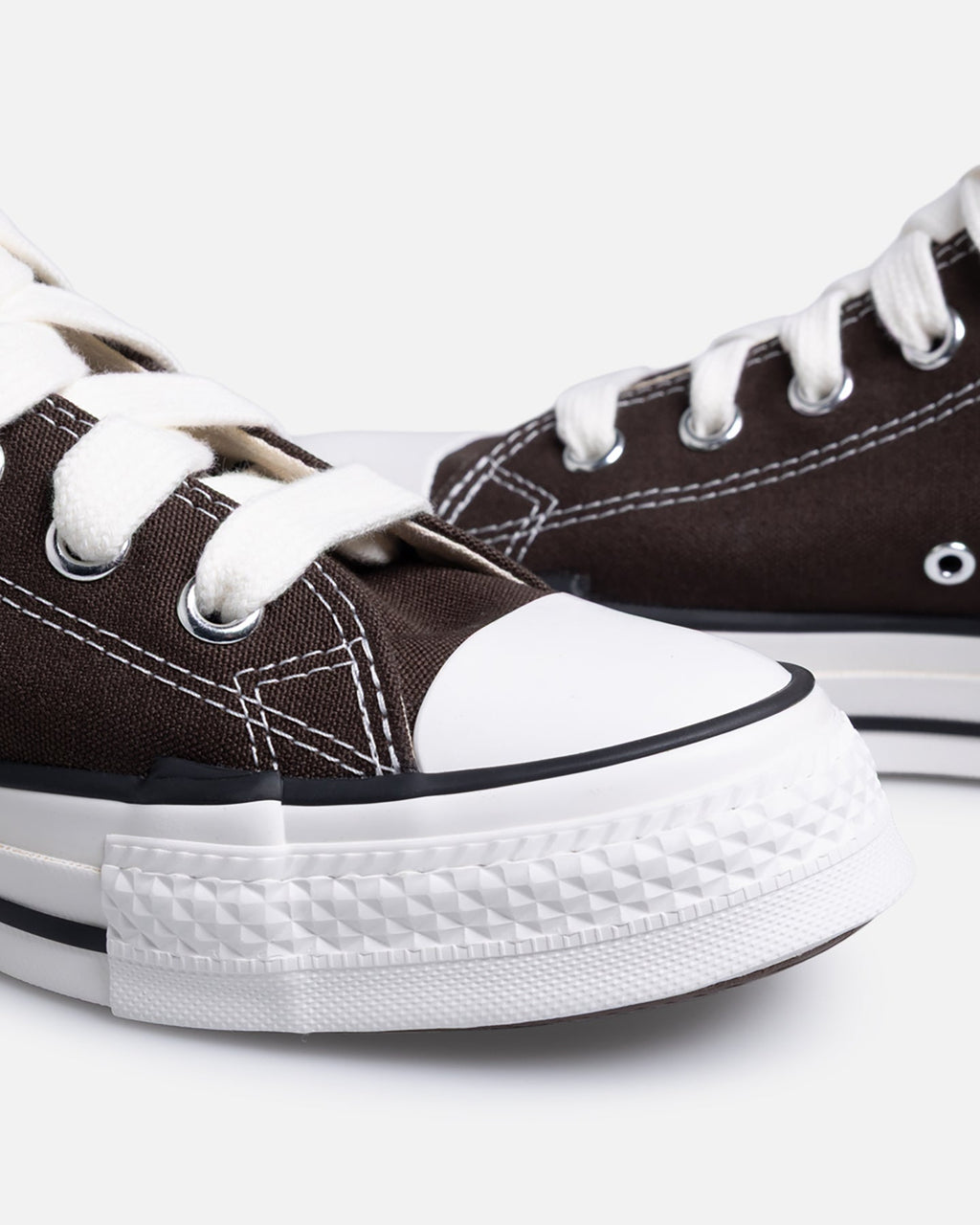 Retro High-Top Canvas Sneakers - Brown