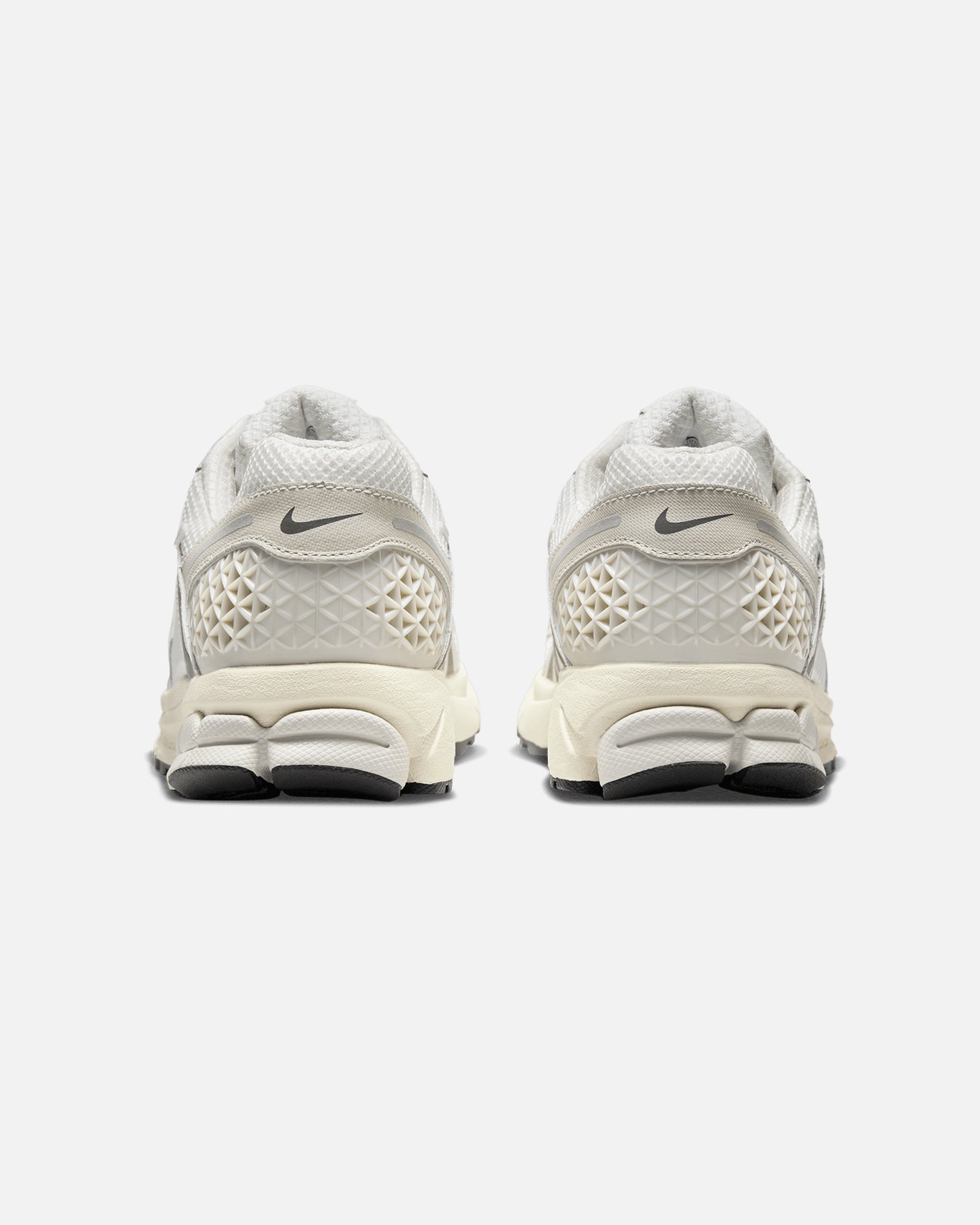 Men's Cushioned Lifestyle Shoes - Platinum Tint/Photon Dust
