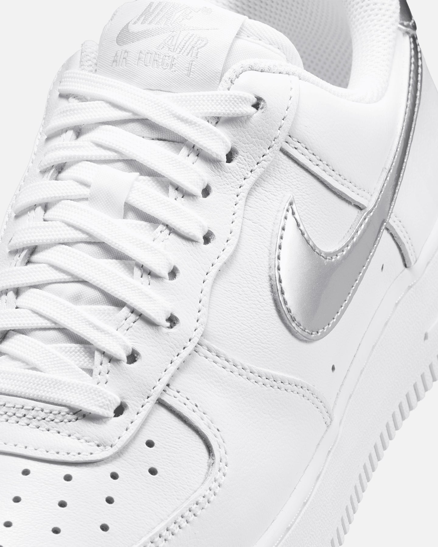 Women's Low-Top Casual Sneakers - White/Metallic