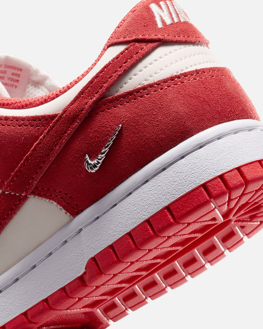 Women's Suede Low-Cut Casual Shoes - Sail/Crimson/White