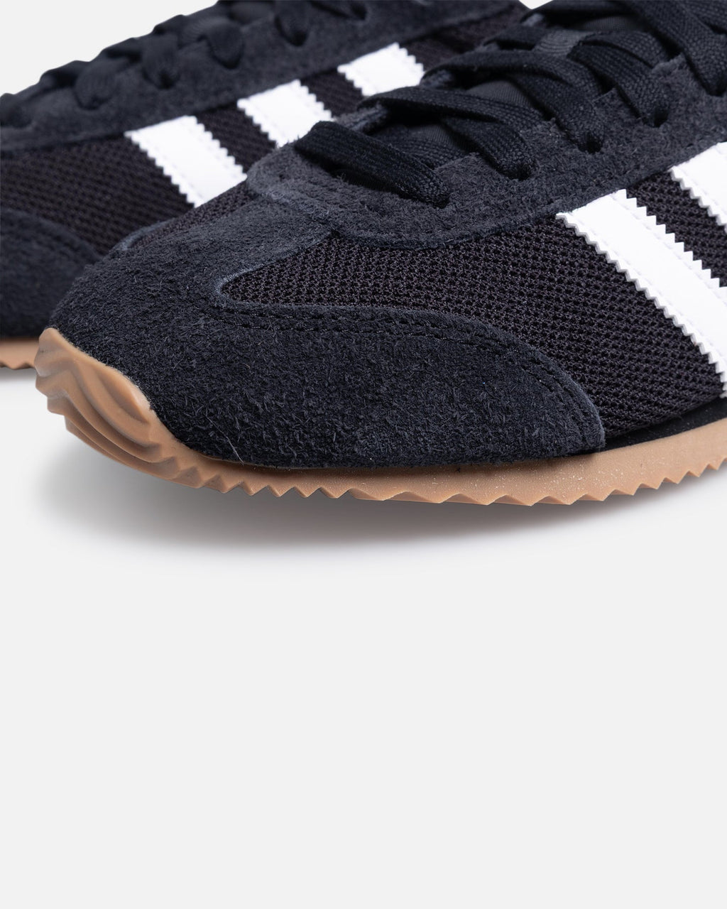 Men's Retro Running Inspired Casual Shoes - Black