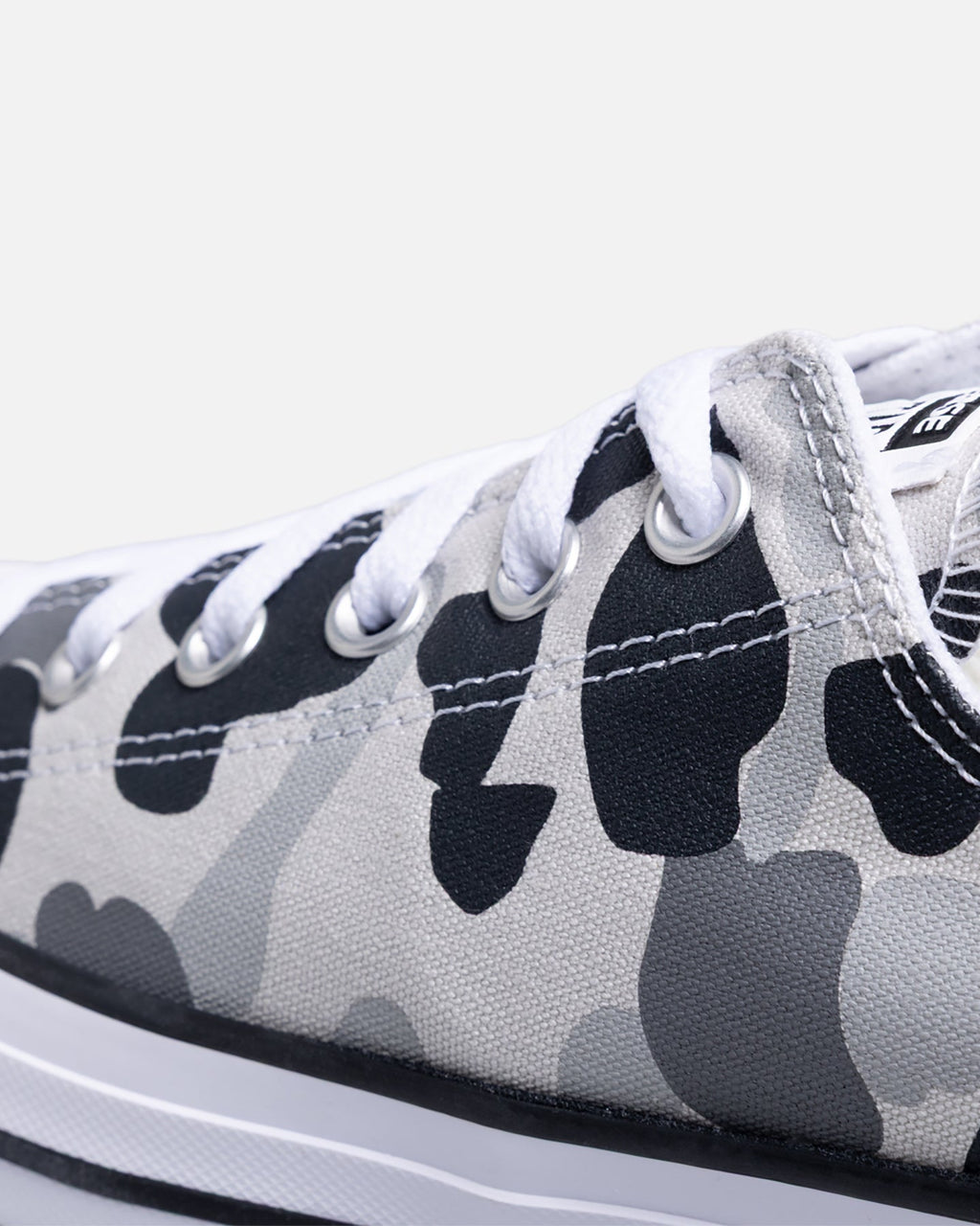 Low-Top Canvas Shoes - Grey Camo