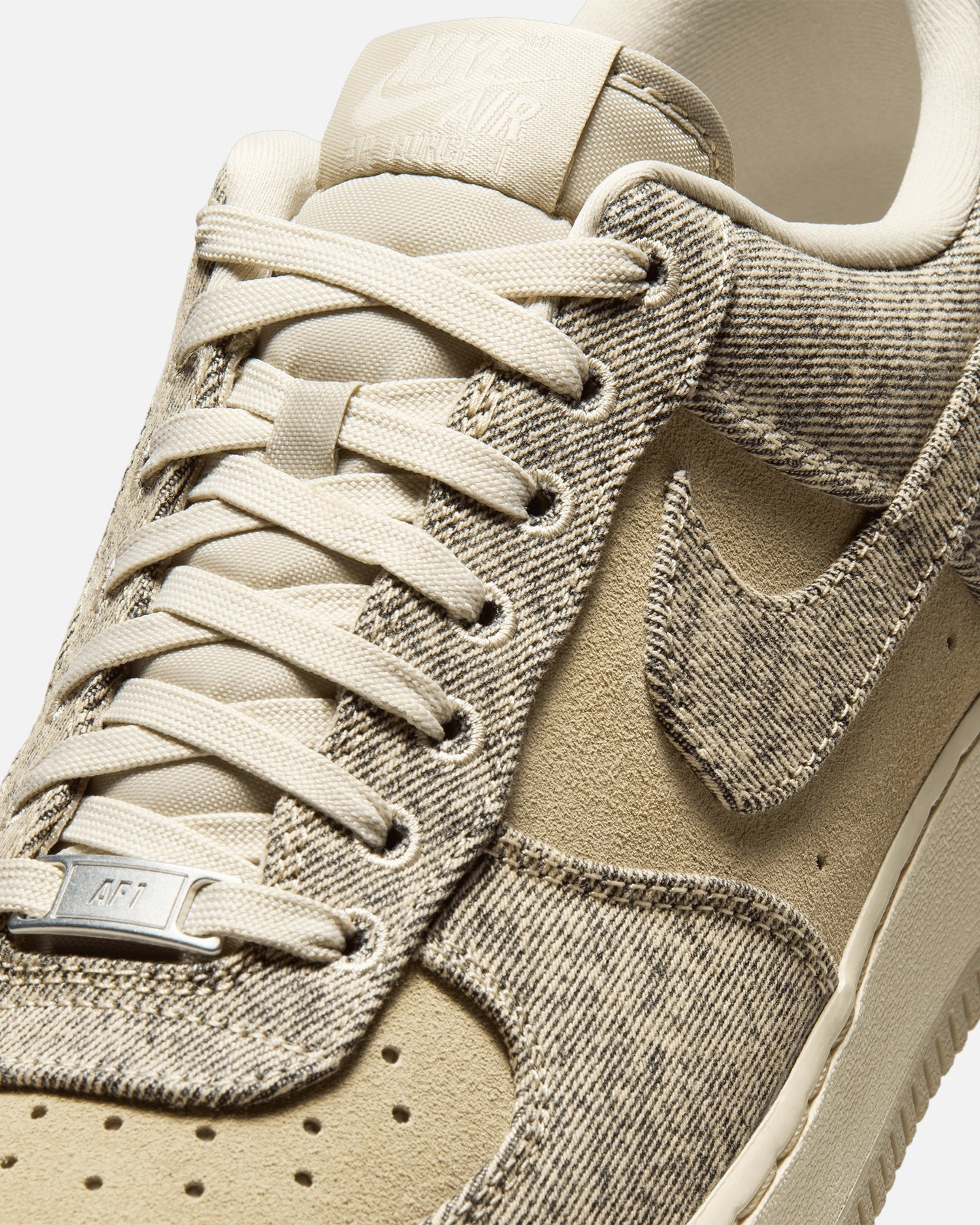 Low-Cut Casual Athletic Shoe - Desert Khaki